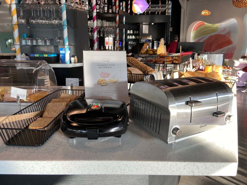 Ibis Styles Frejus Saint-Raphael 35/72