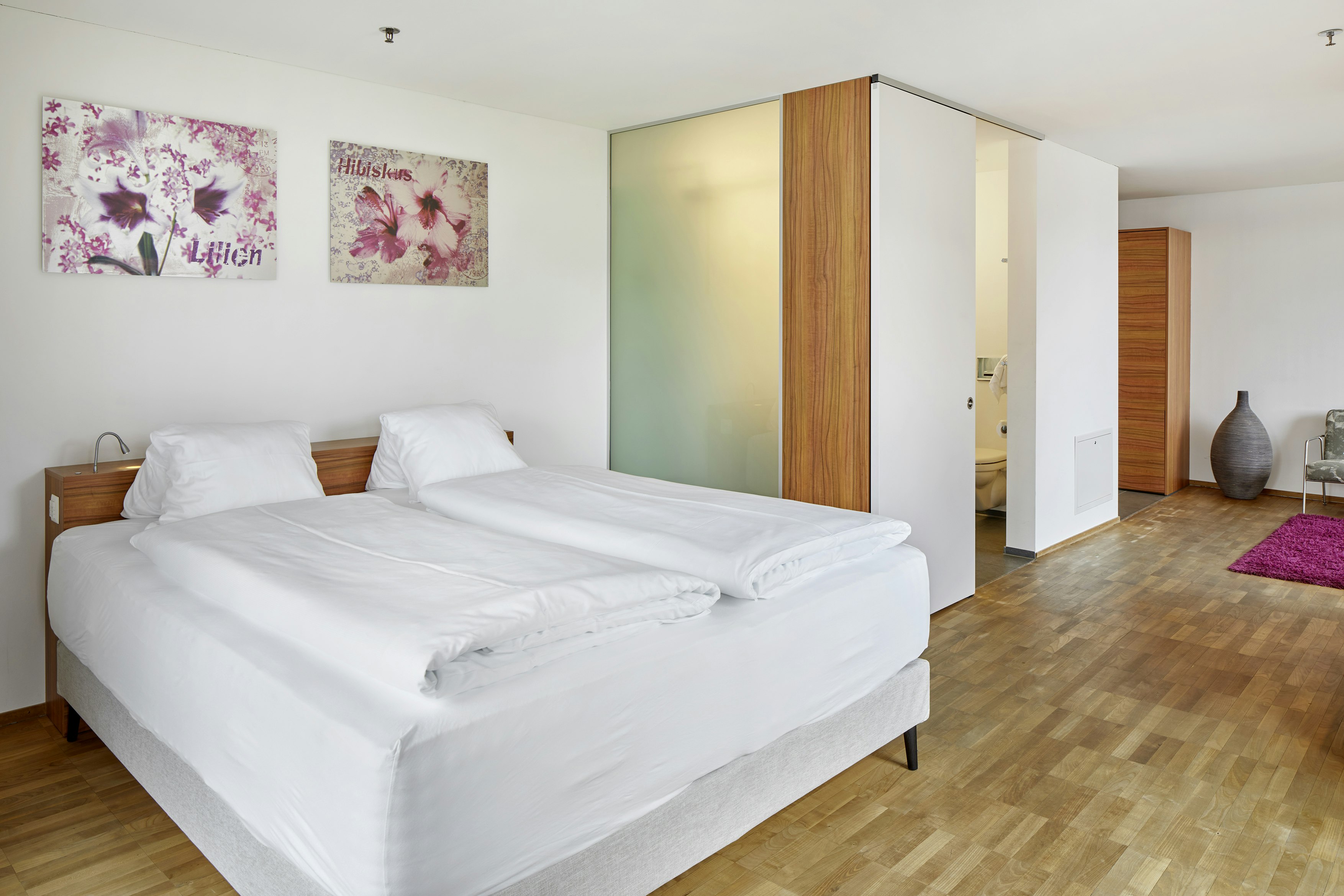 Tower, Junior Suite, Double Bed, Lake View, Living Area, Balcony