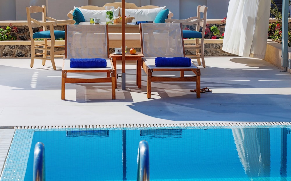 Astro Palace Suites And Spa 54/73