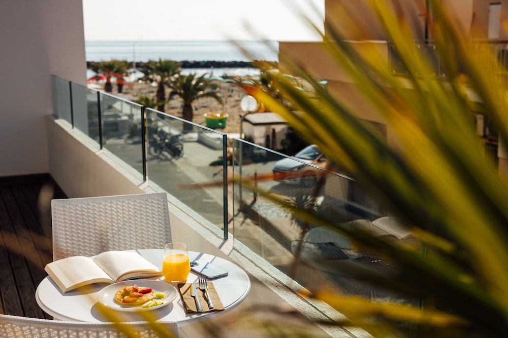Baldinini Hotel 34/48