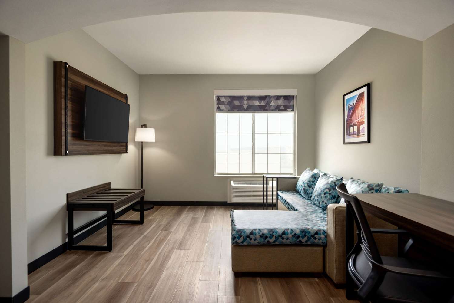 La Quinta Inn & Suites by Wyndham Gonzales LA 26/48