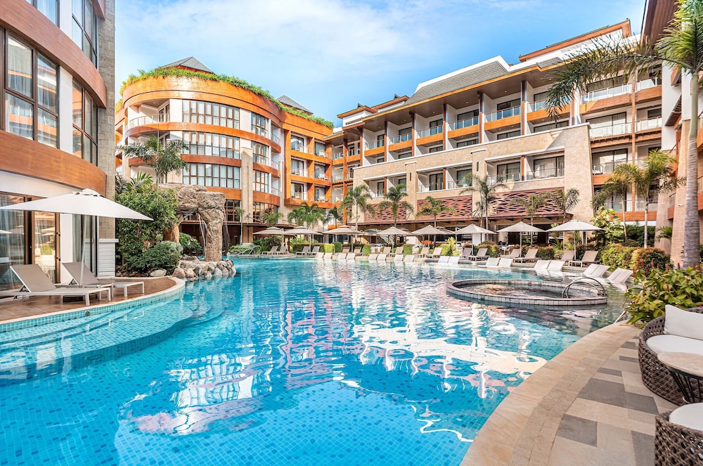 Mandarin Bay Resort and Spa 10/86