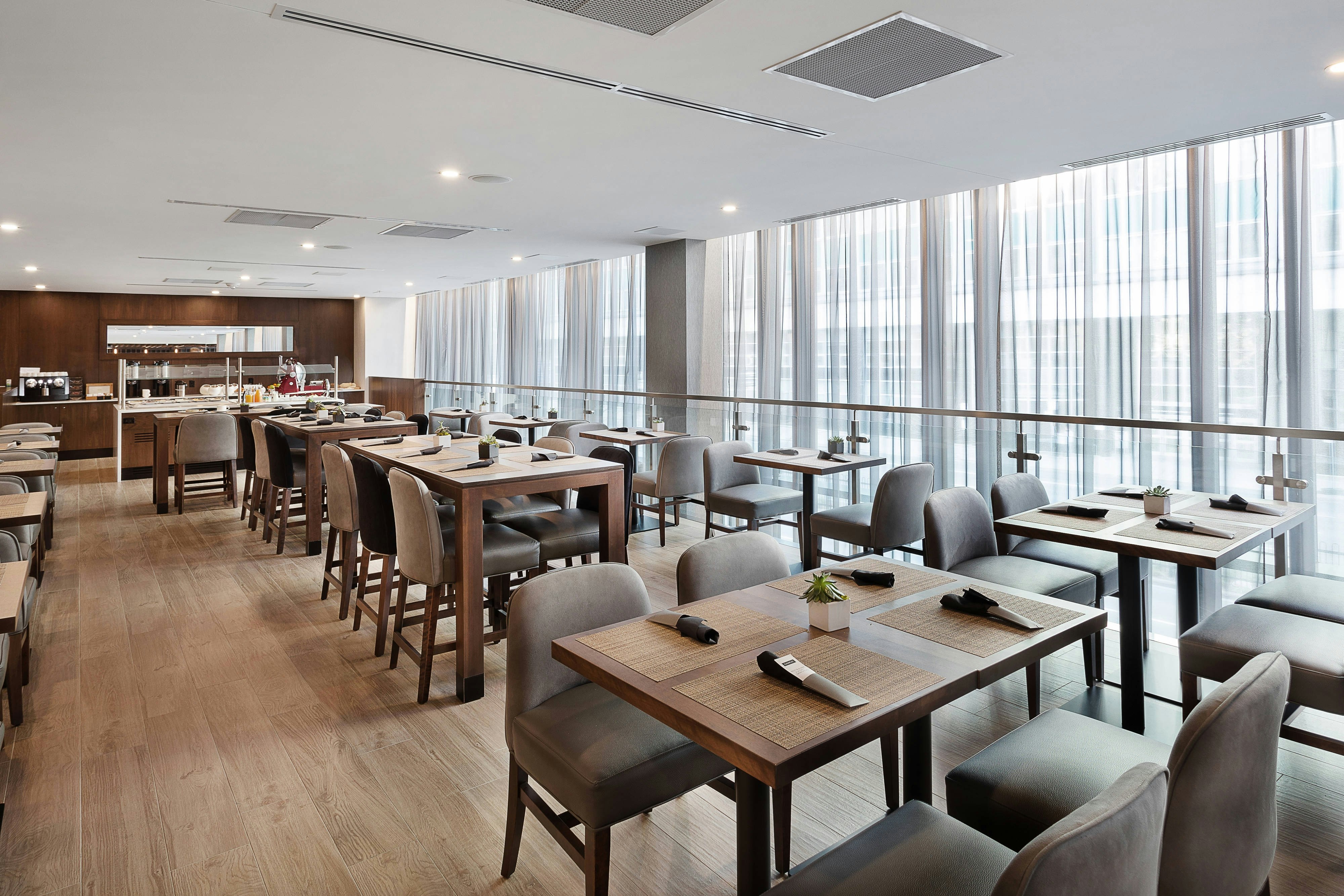 Ac Hotel By Marriott Montreal Downtown 9/21