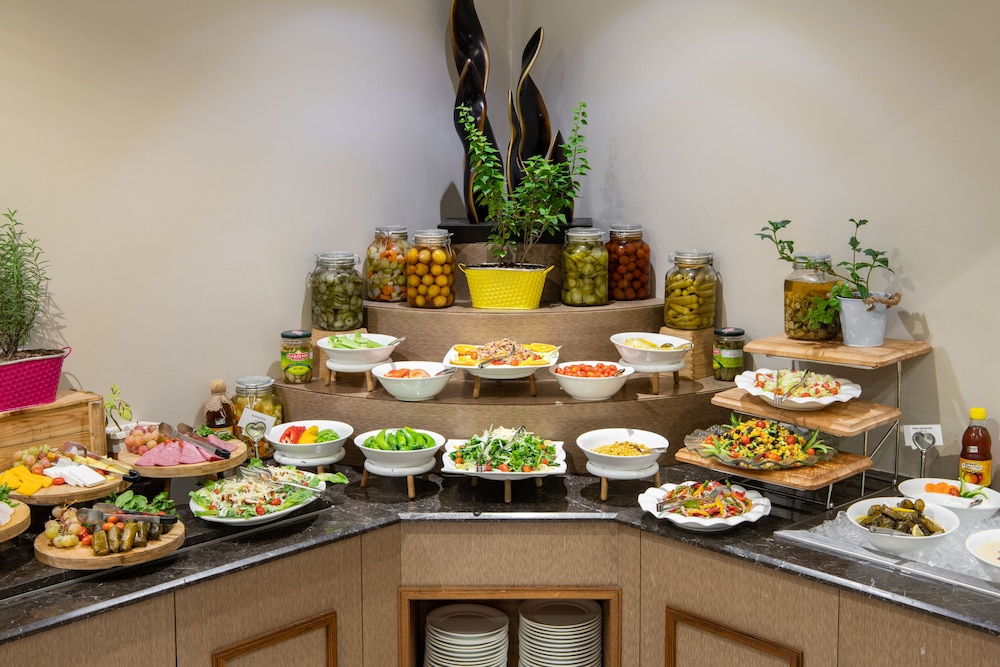 فندق راديسون بلو - بريدة(Radisson Blu Hotel Buraidah) 49/75