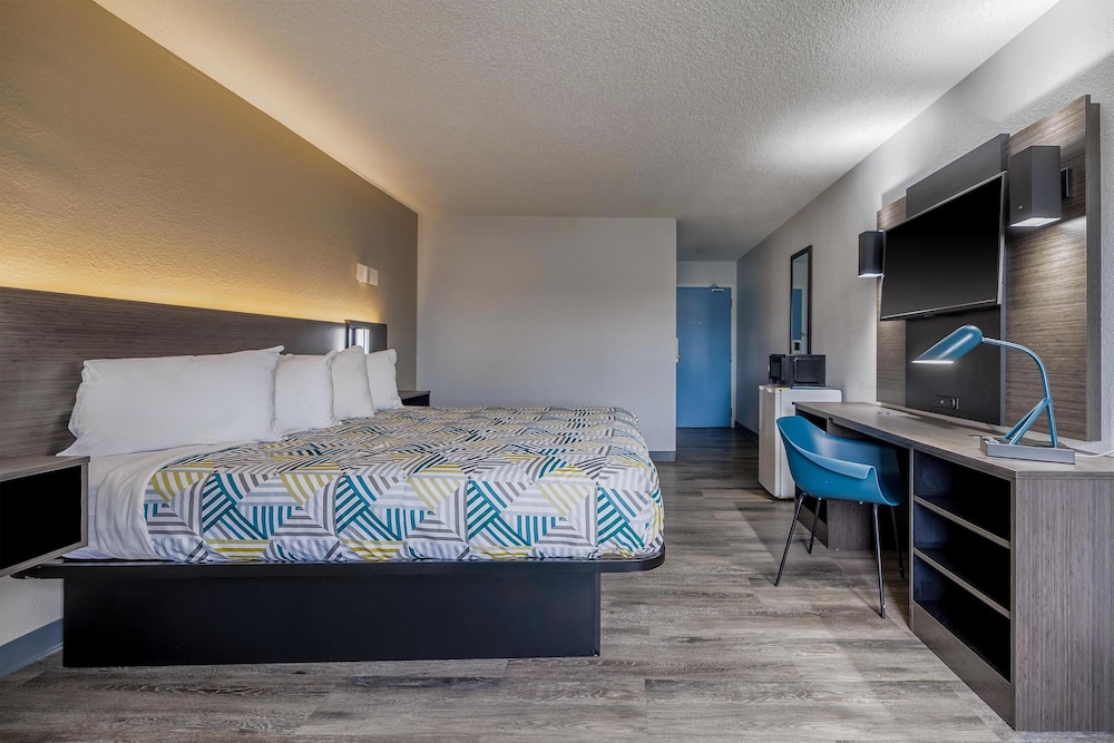 Motel6 Franklin, OH 25/60
