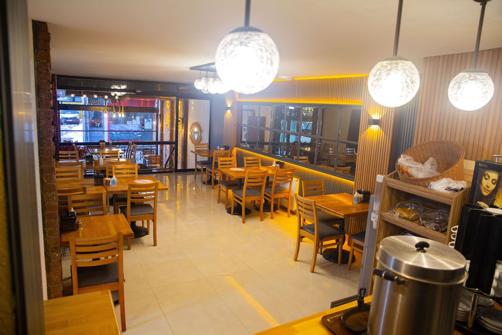 Emirtimes Hotel Kadikoy 50/67