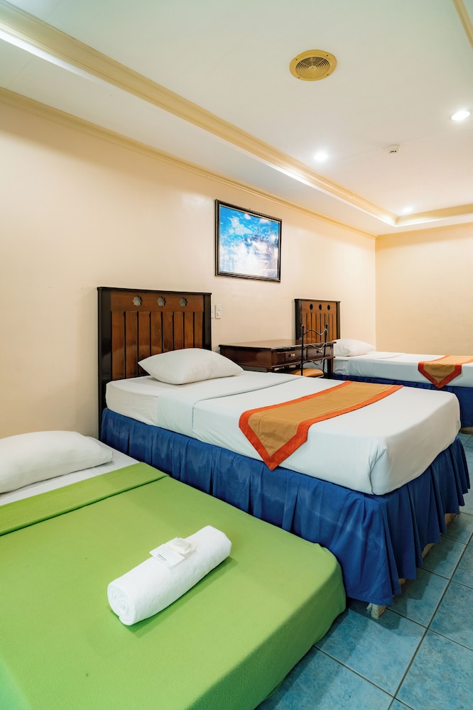 Crown Regency Residence Davao 18/50