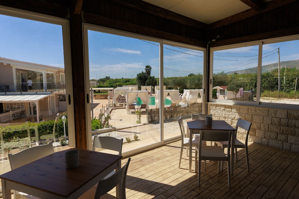 Tramonto Ibleo Resort 62/76