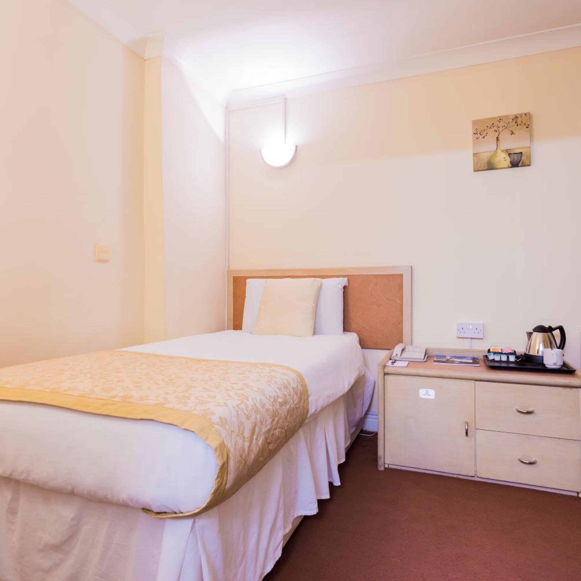 Room, Single, No Window