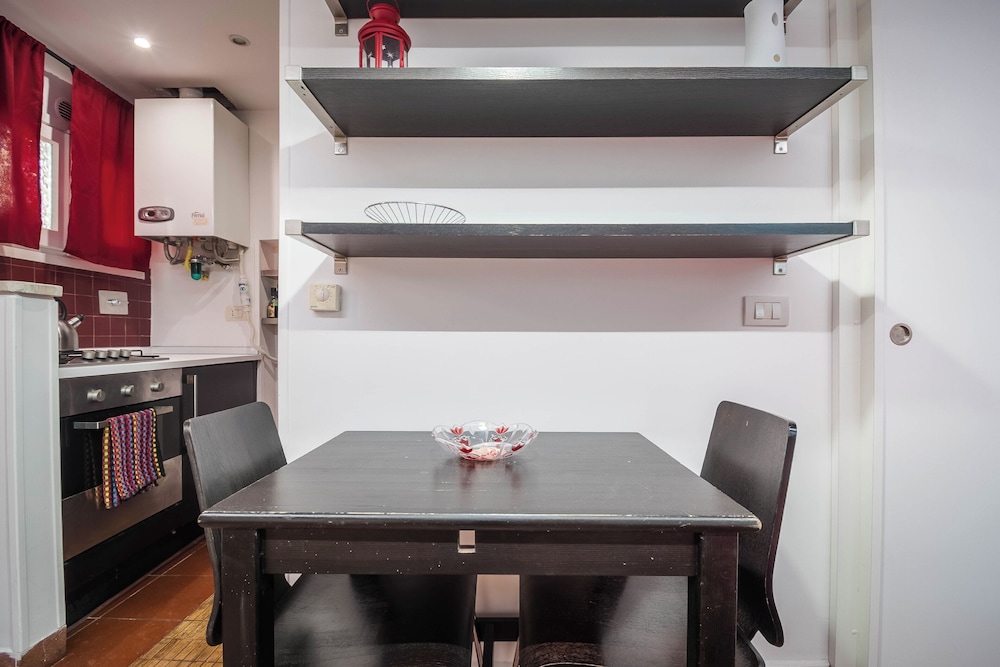 Nice Studio in Trastevere 33/49