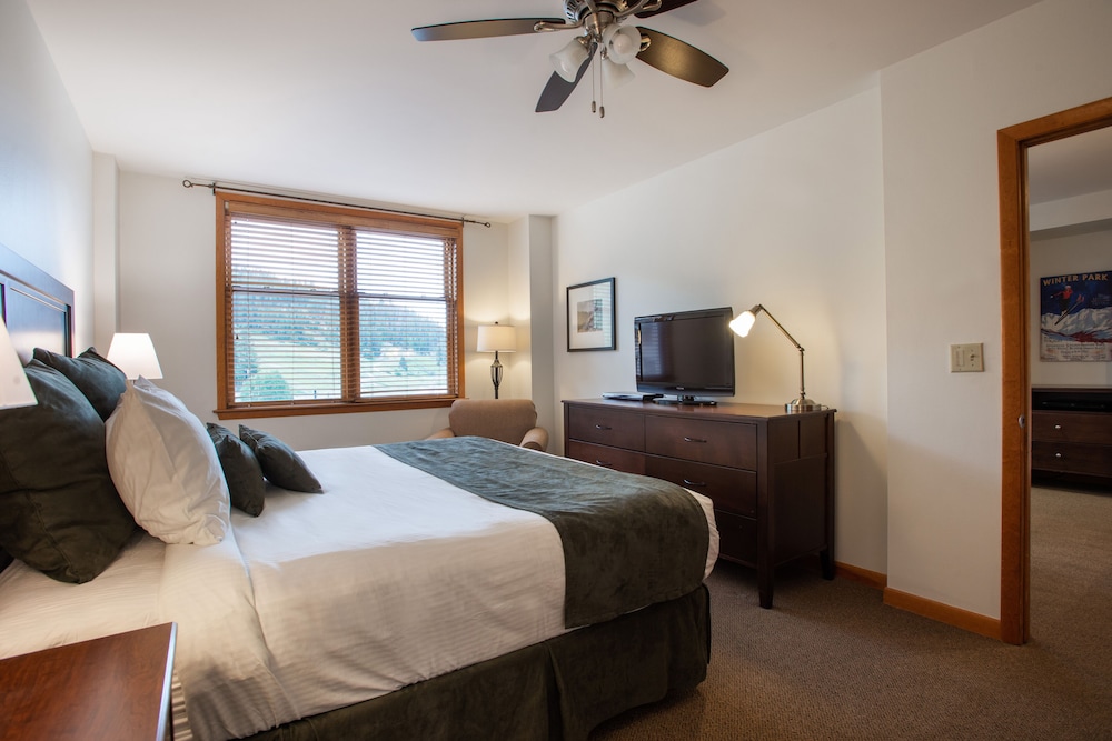 Zephyr Mountain Lodge 27/50