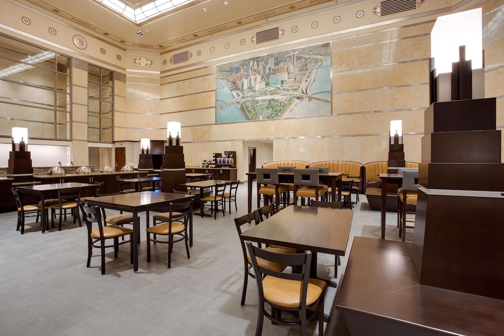 Drury Plaza Hotel Pittsburgh Downtown 38/50