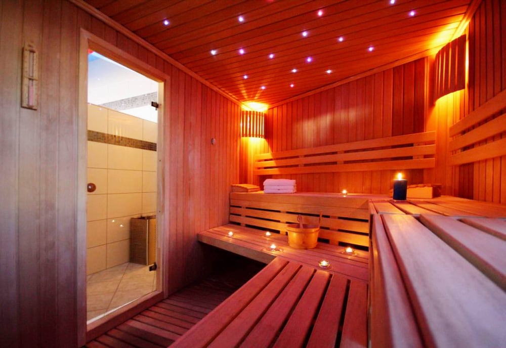Hotel Gwarna 22/50