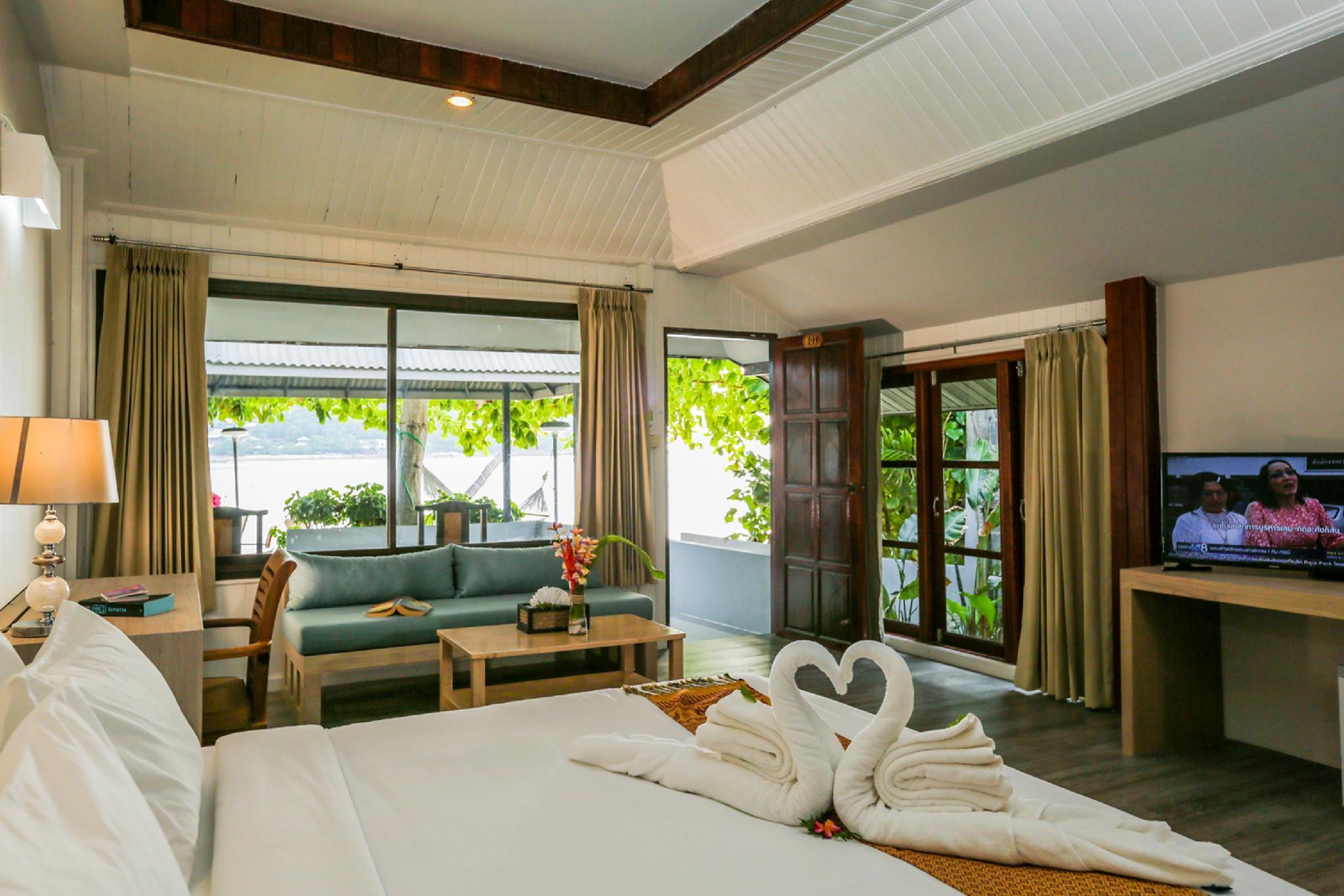 Villa, 1 King and 1 Single Beds, Beach Front