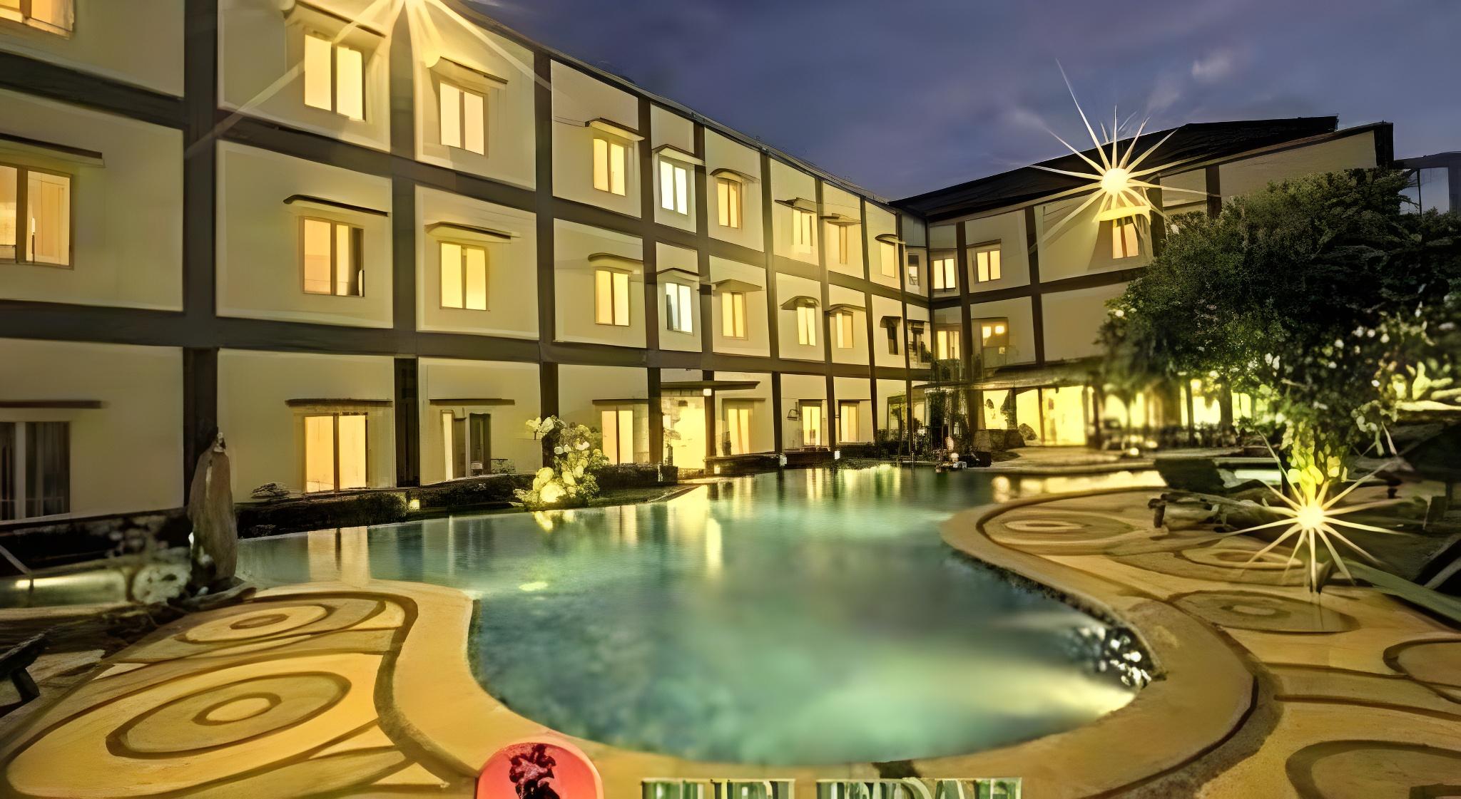 HOTEL PURI INDAH & CONVENTION 97/99