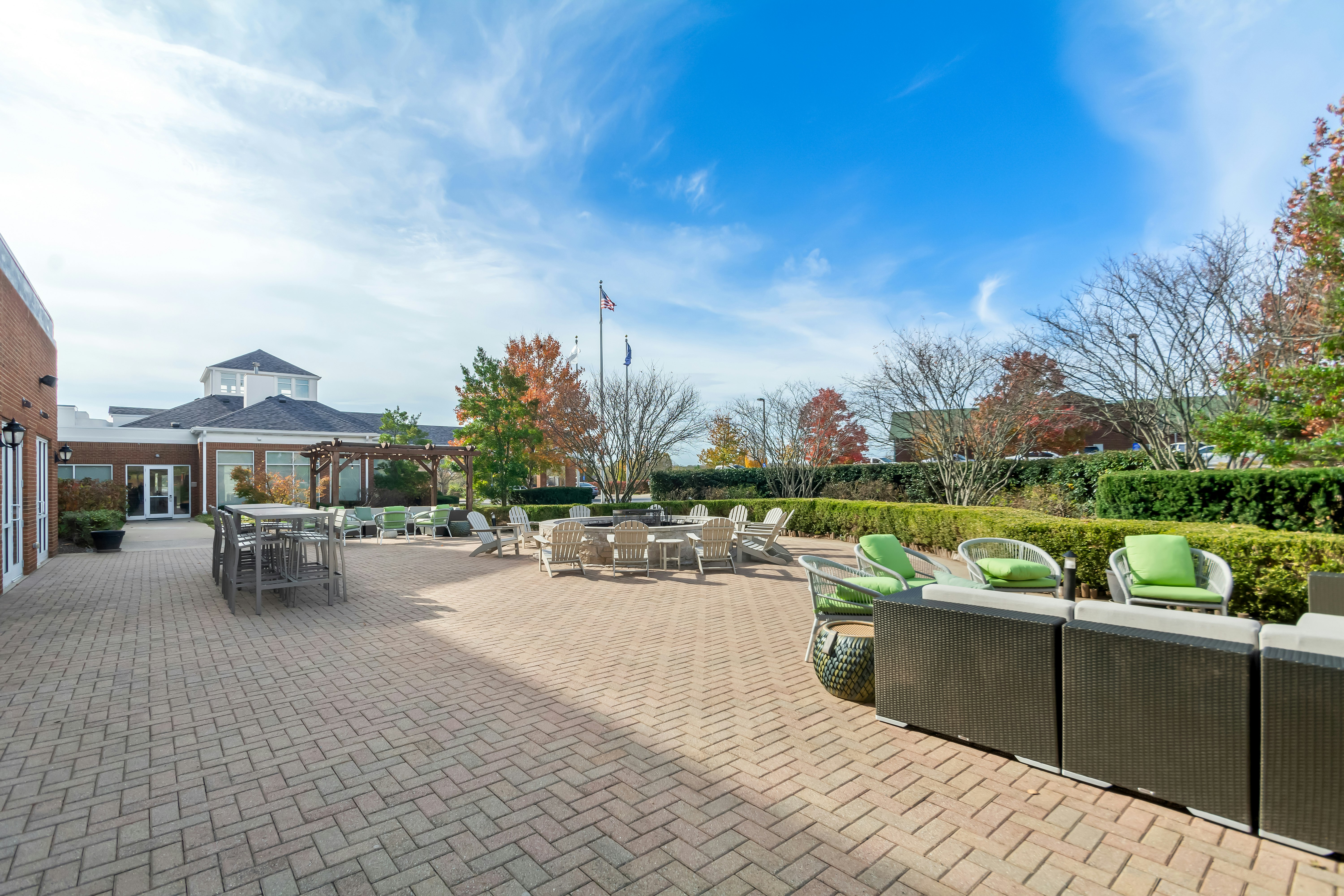 Hilton Garden Inn Lexington Georgetown, KY 34/38