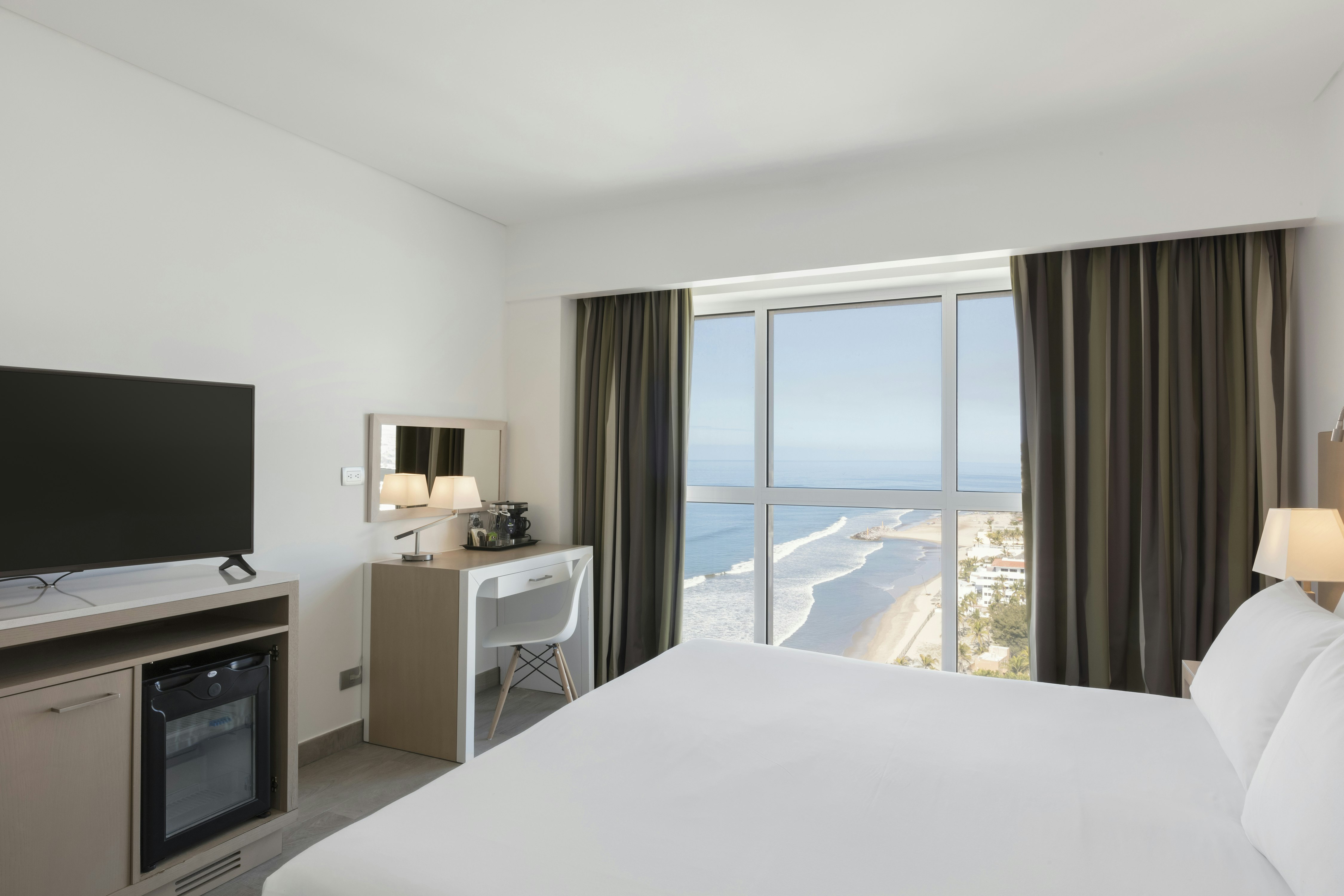 DoubleTree by Hilton Mazatlan 25/81