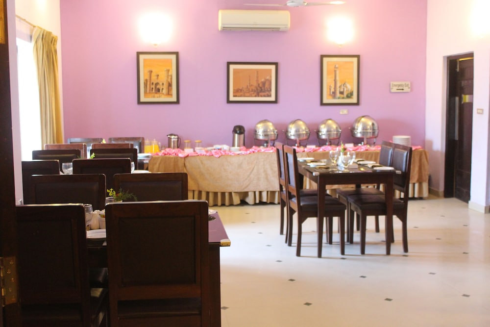 Hotel One Bahawalpur 34/49