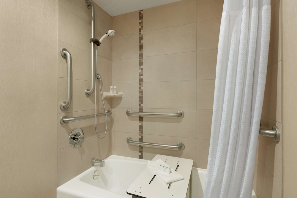 Embassy Suites By Hilton Arcadia Pasadena Area 18/59