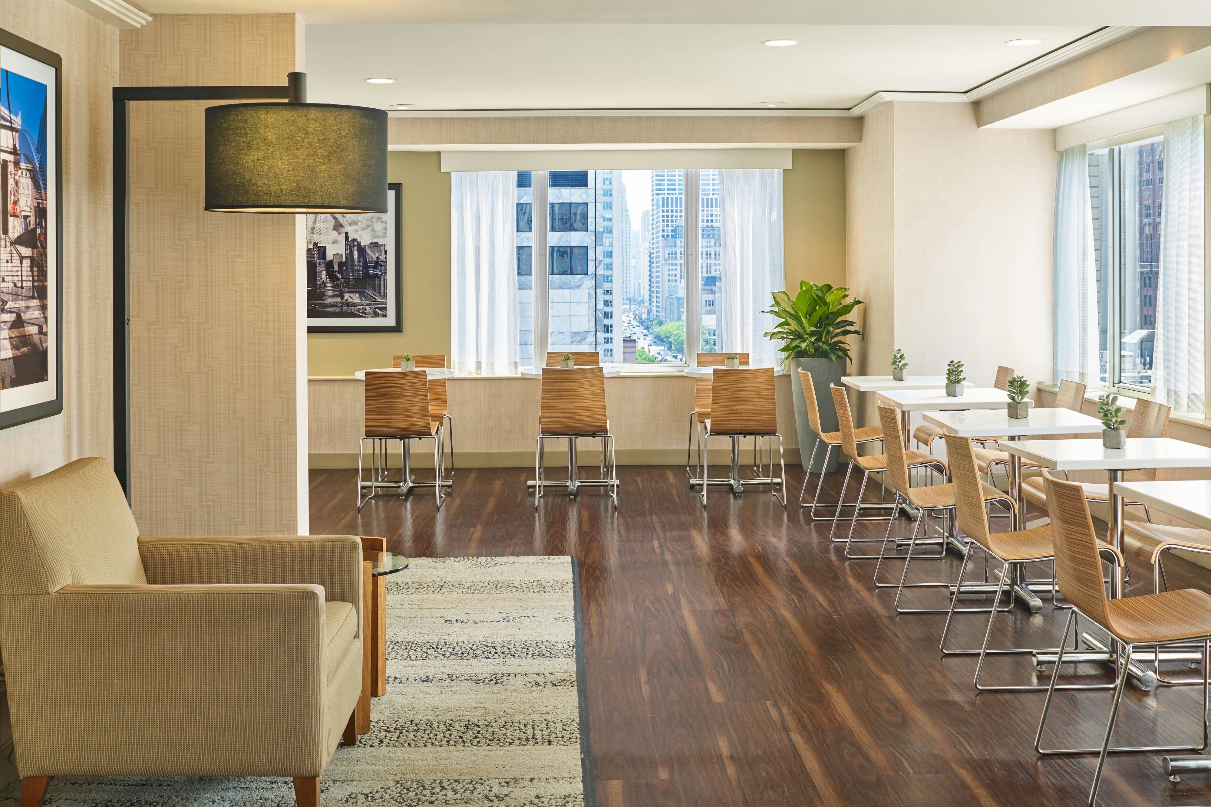WESTIN MICHIGAN AVENUE 53/58