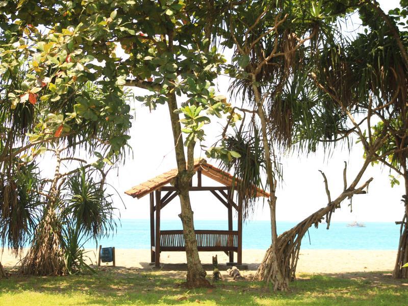 Ocean Queen Resort 23/29