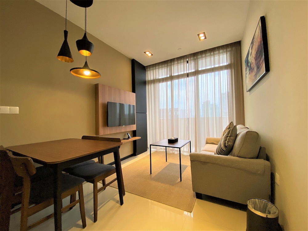 Momentus Serviced Residences Novena 31/50