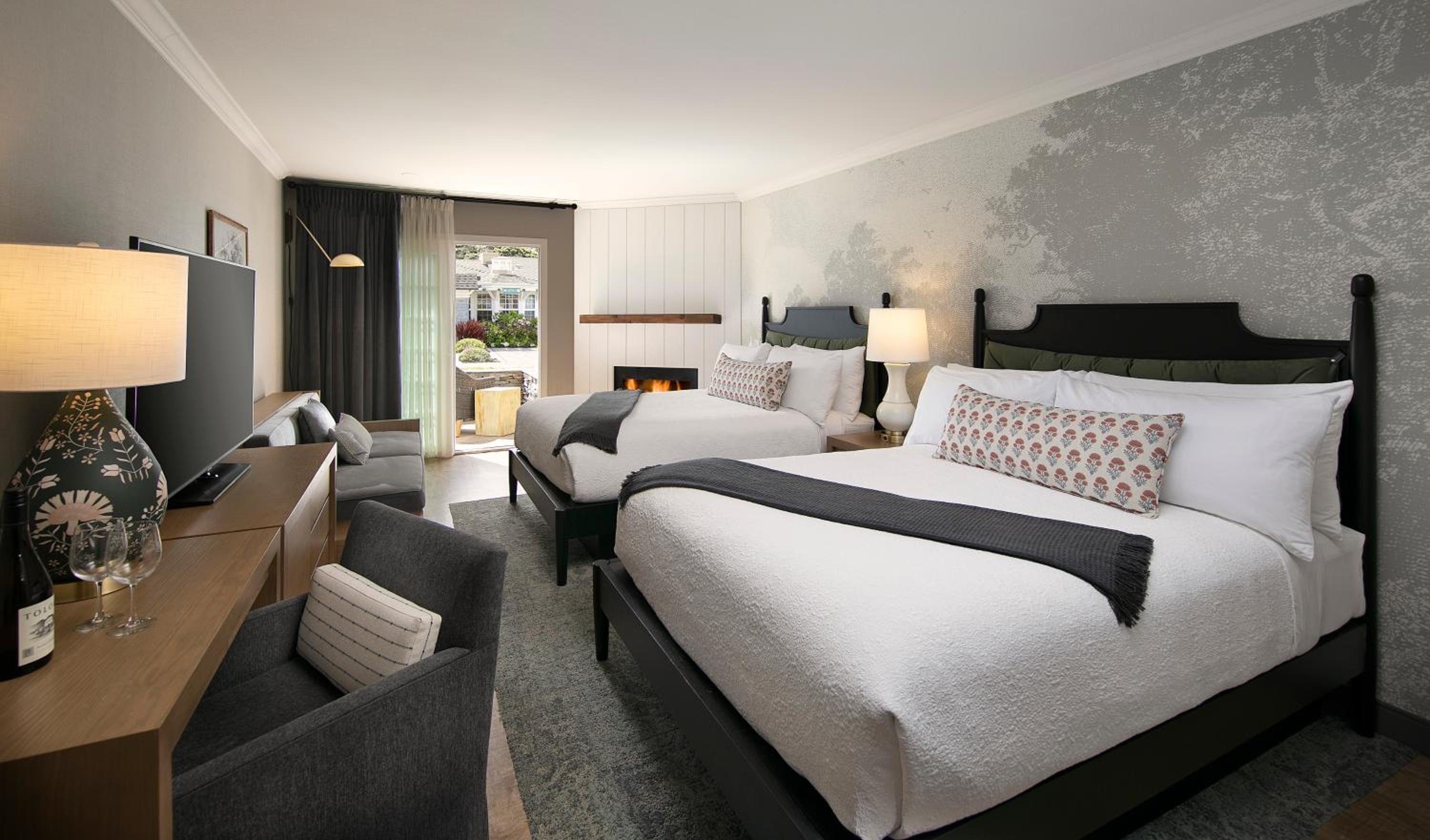 غرفة ديلوكس بسريرين كوين، Fireside Inn On Moonstone Beach 3/6
