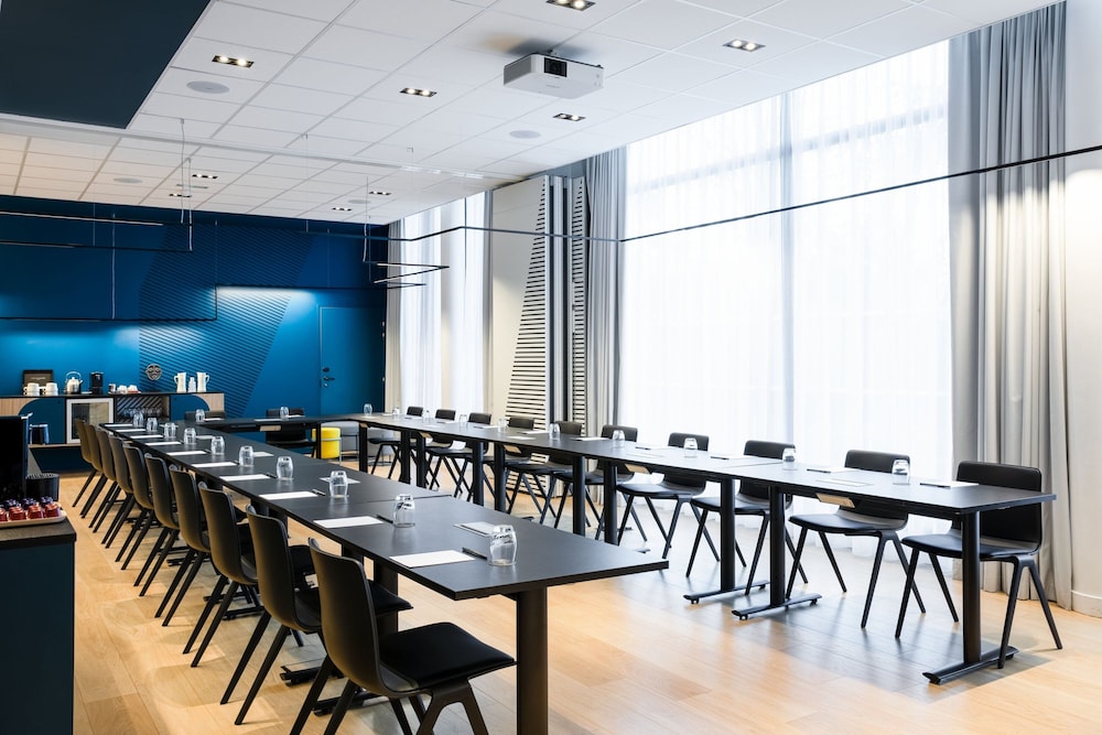 Courtyard by Marriott Paris Creteil 32/40
