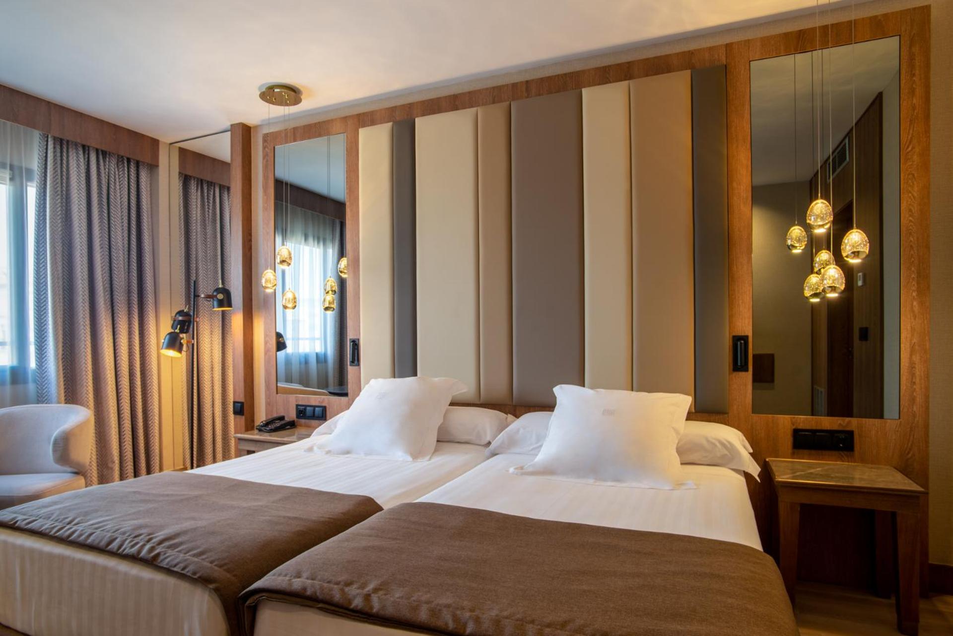 غرفة بسرير مزدوج، Granada Center 3/10