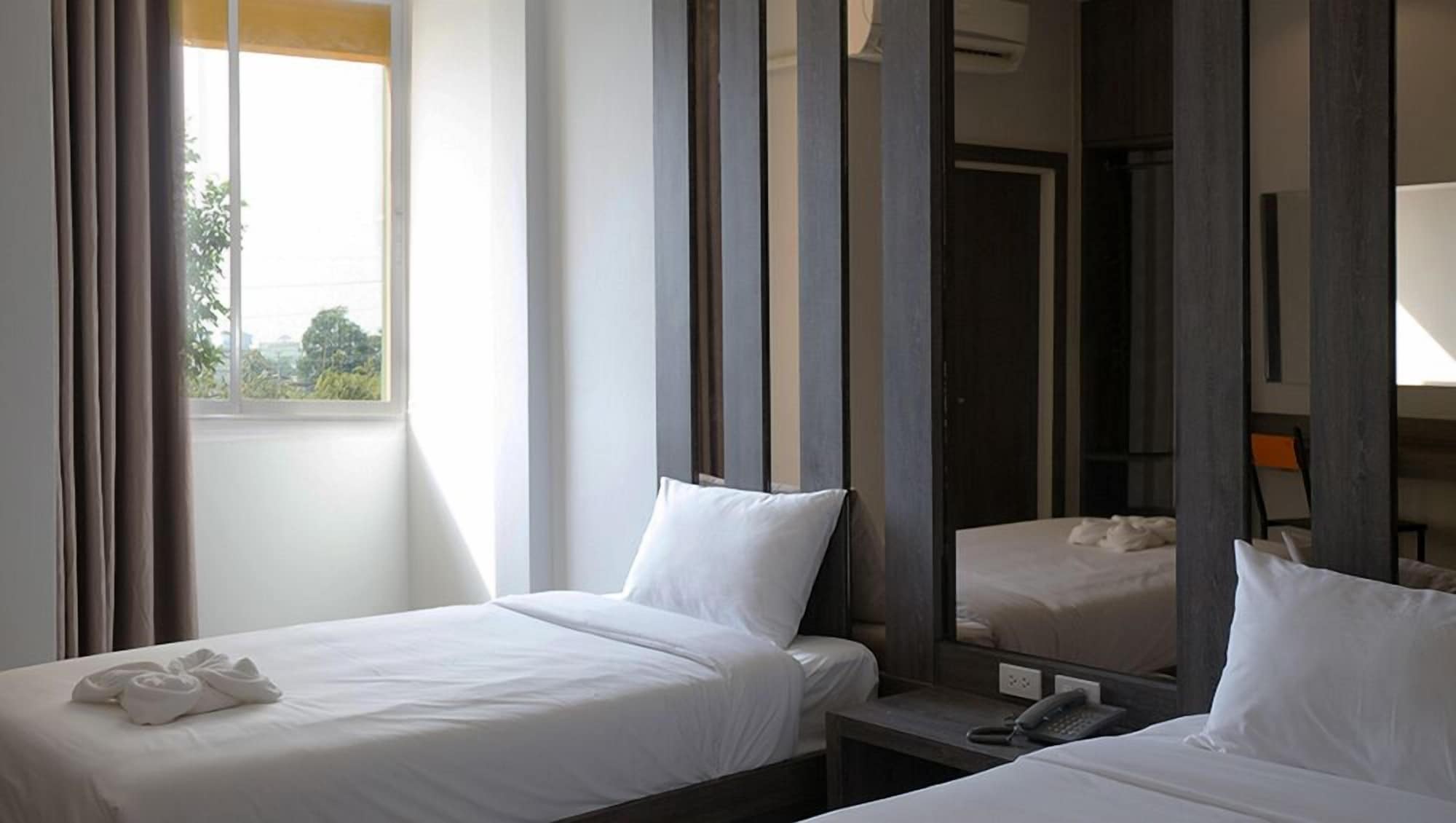 Superior, Twin Beds, B2 Buriram Boutique & Budget Hotel 5/6