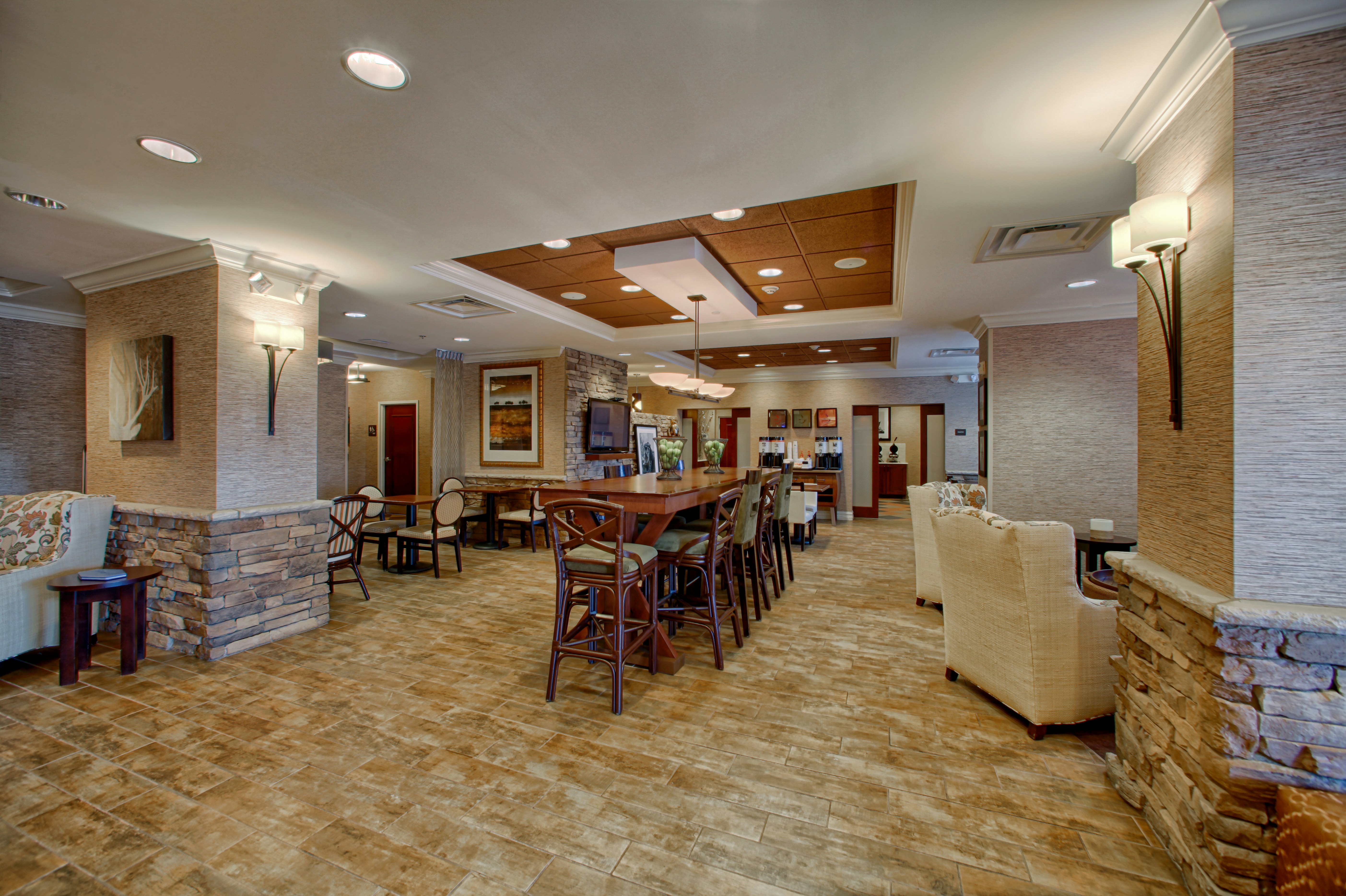 Hampton Inn Atlanta-Canton 33/50