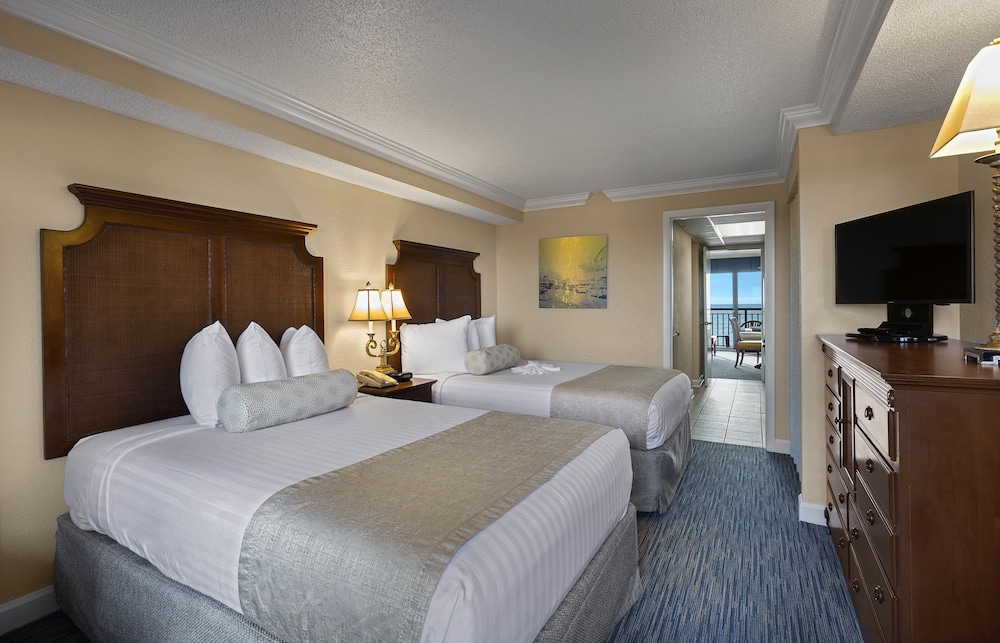 TOWER, SUITE, 2 DOUBLE BEDS, MURPHY BED, OCEAN FRONT, BALCONY