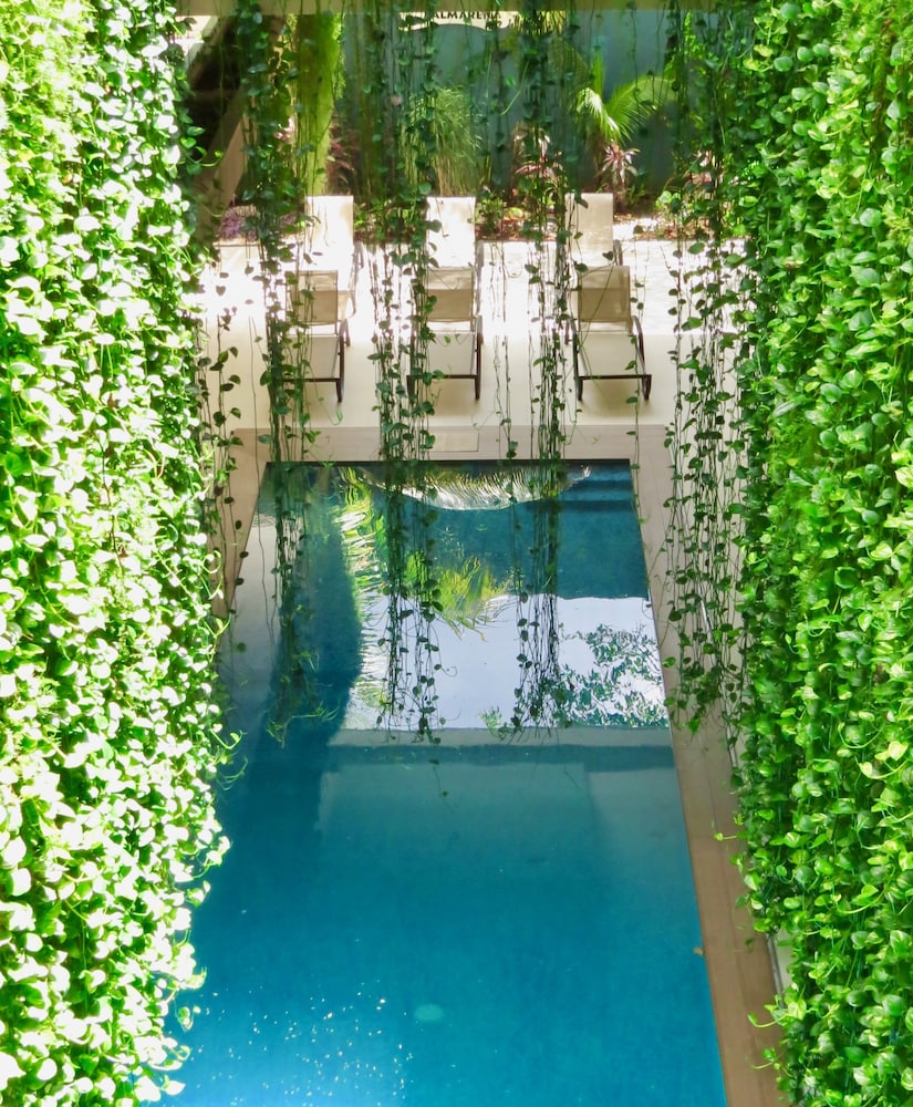 Hotel Palmarena by Nah Hotels 60/64