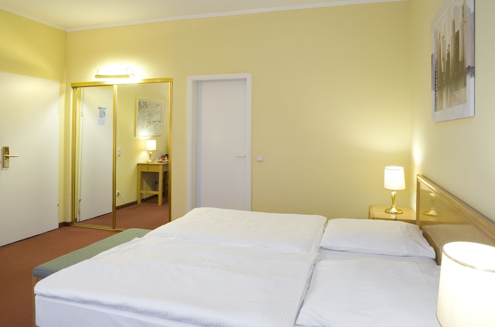 Relexa Hotel Bellevue Hamburg 10/46
