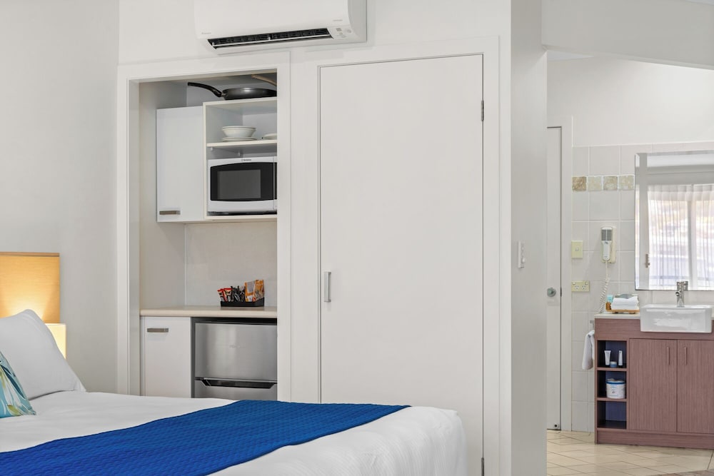 Terrigal Sails Serviced Apartments 27/63