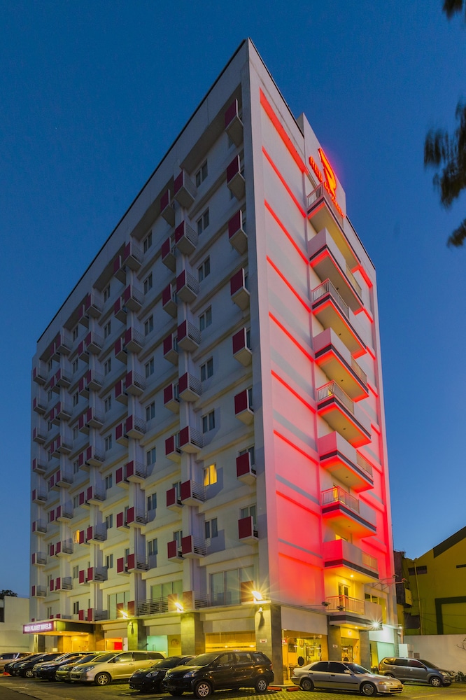 Monoloog Hotel Solo 7/39