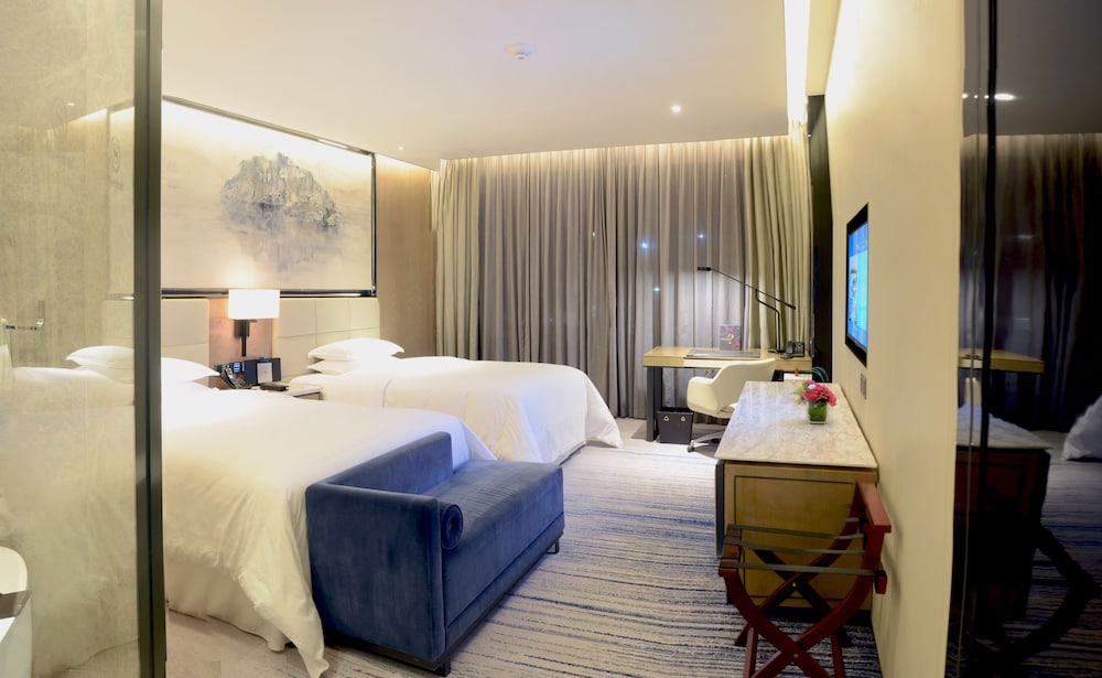 Sheraton Zhuhai Hotel 13/35