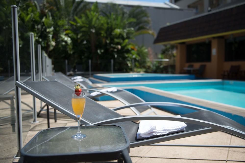 RYDGES CAMPERDOWN 26/49