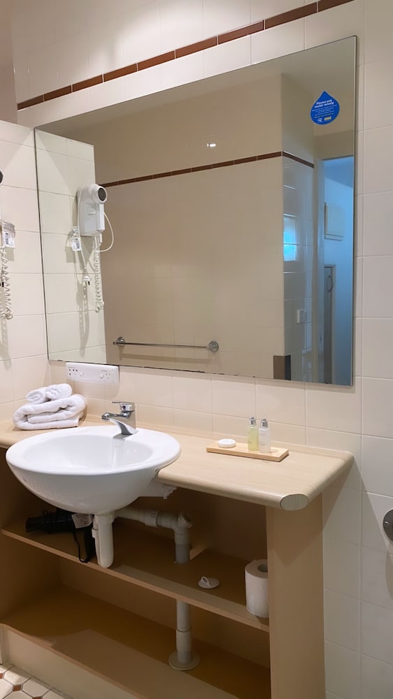 Tiki Hotel Apartments Surfers Paradise 20/71