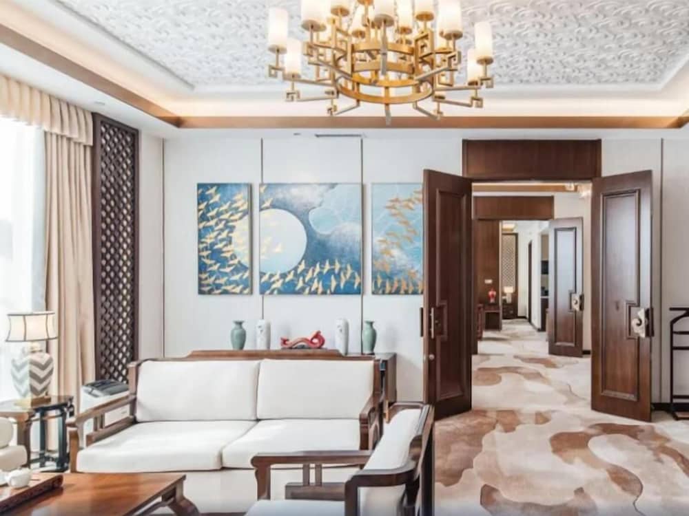 Junluxe Meizhou Island Iecc 28/43