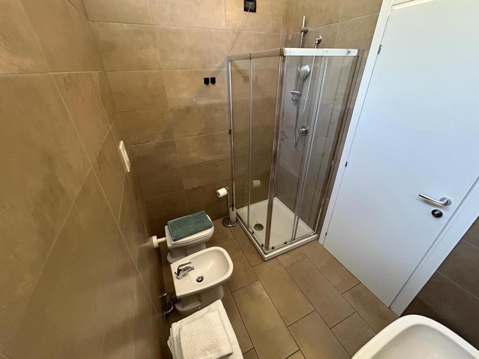 Albergo Salerno 48/50