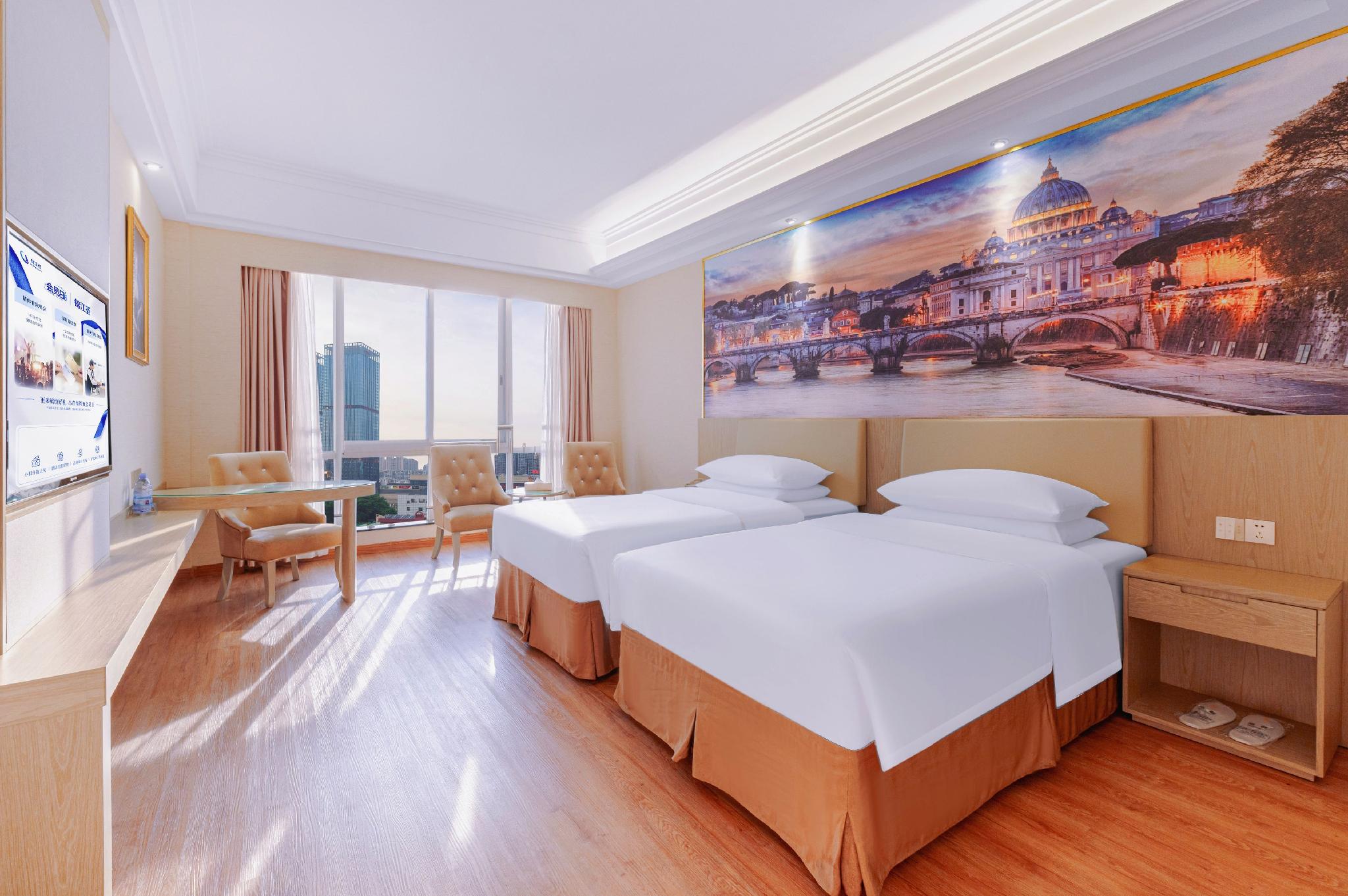 Superior, Twin Beds