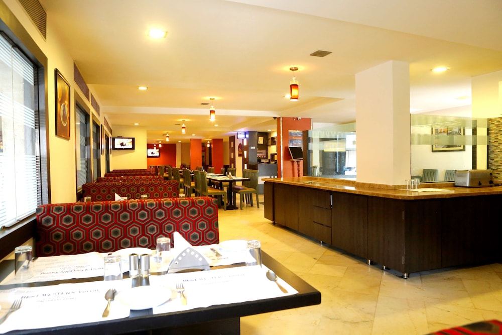 Lobby at Click Hotel Yuvraj, SURAT