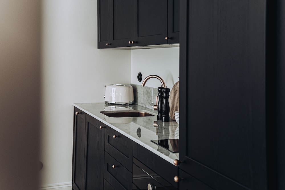 Ocho Suites and Kitchen 46/47