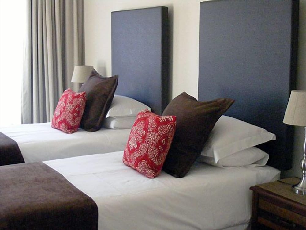 Karoo Sun Boutique Guest House 20/46
