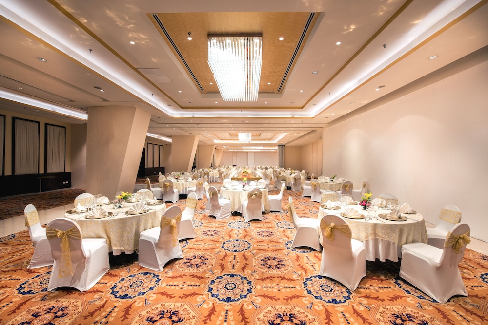 Welcomhotel By Itc Hotels Dwarka New Delhi 42/48