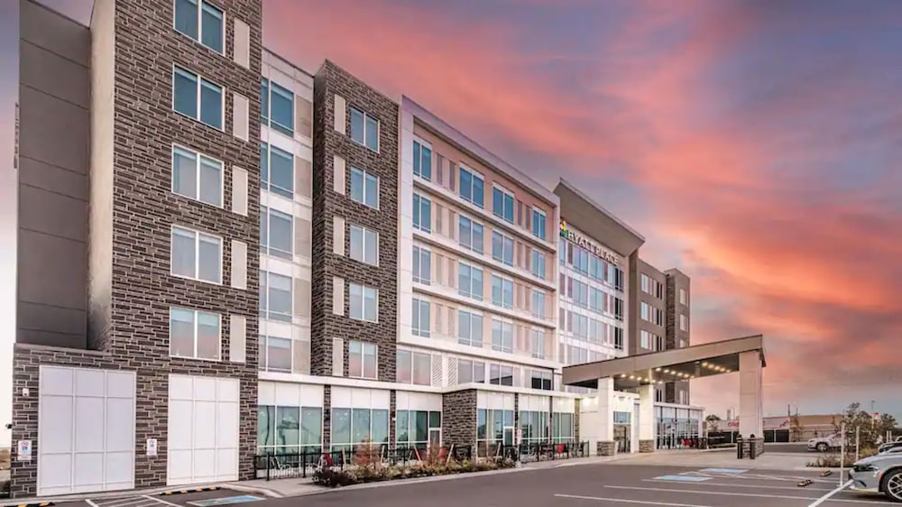 Hyatt Place Toronto Brampton 1/50