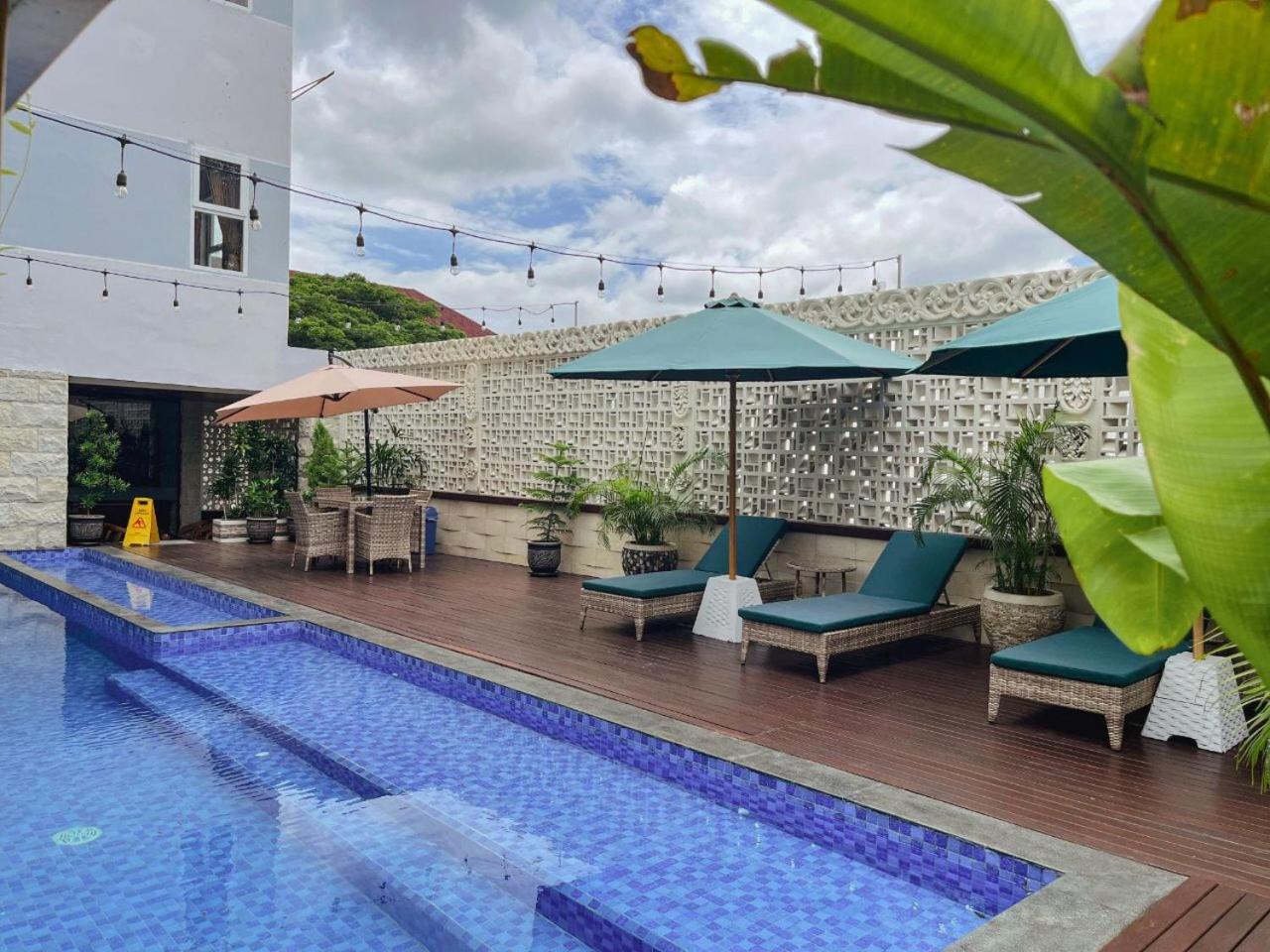 Kuta Majesty Hotel 31/35