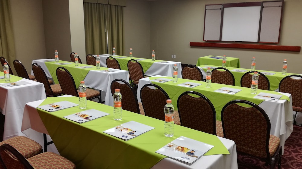 Hampton Inn By Hilton Ciudad Victoria 41/50