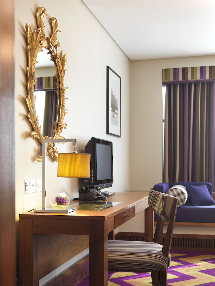 Fitzwilliam Hotel 50/52